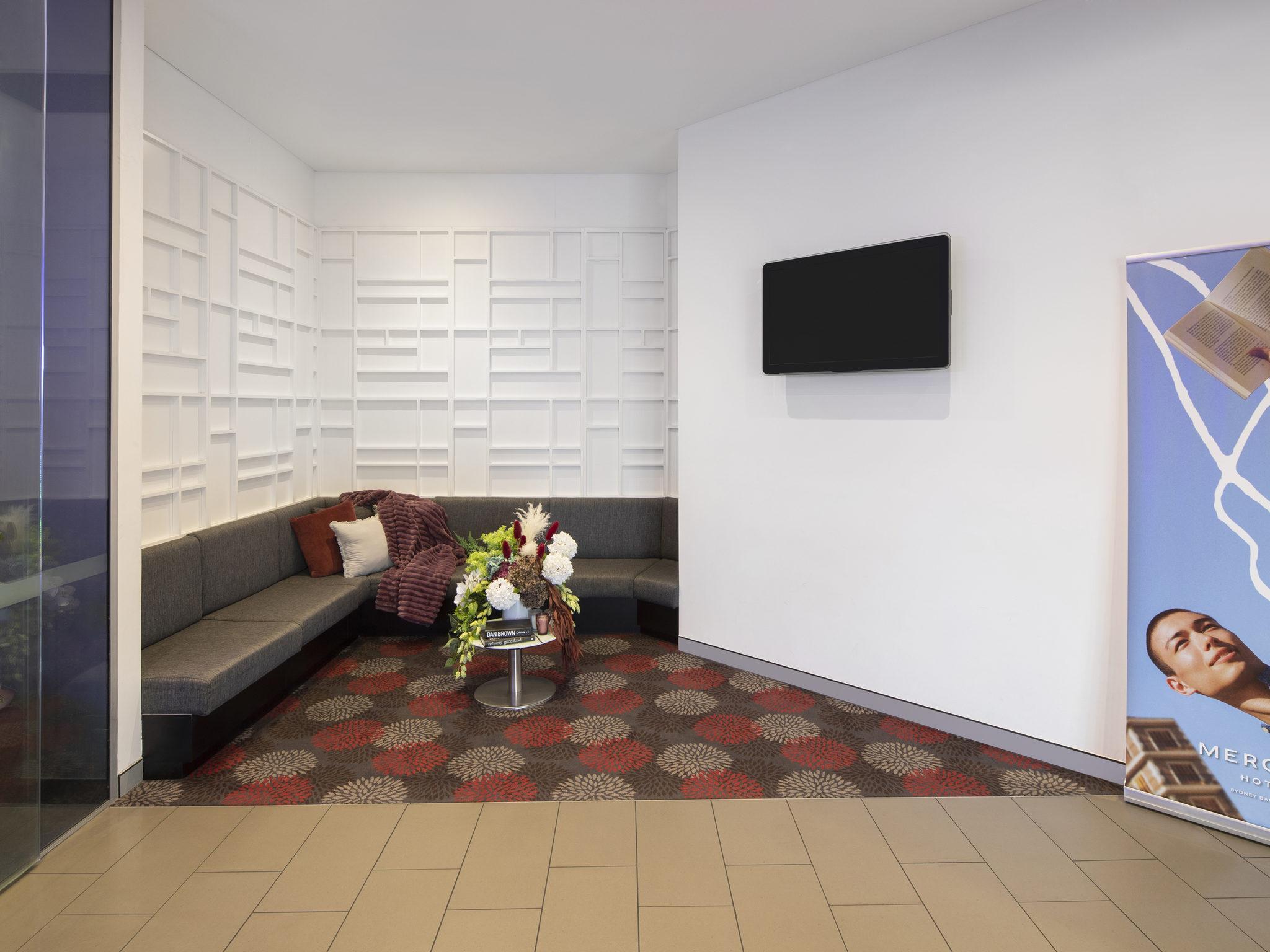 Mercure Sydney Bankstown Exteriör bild
