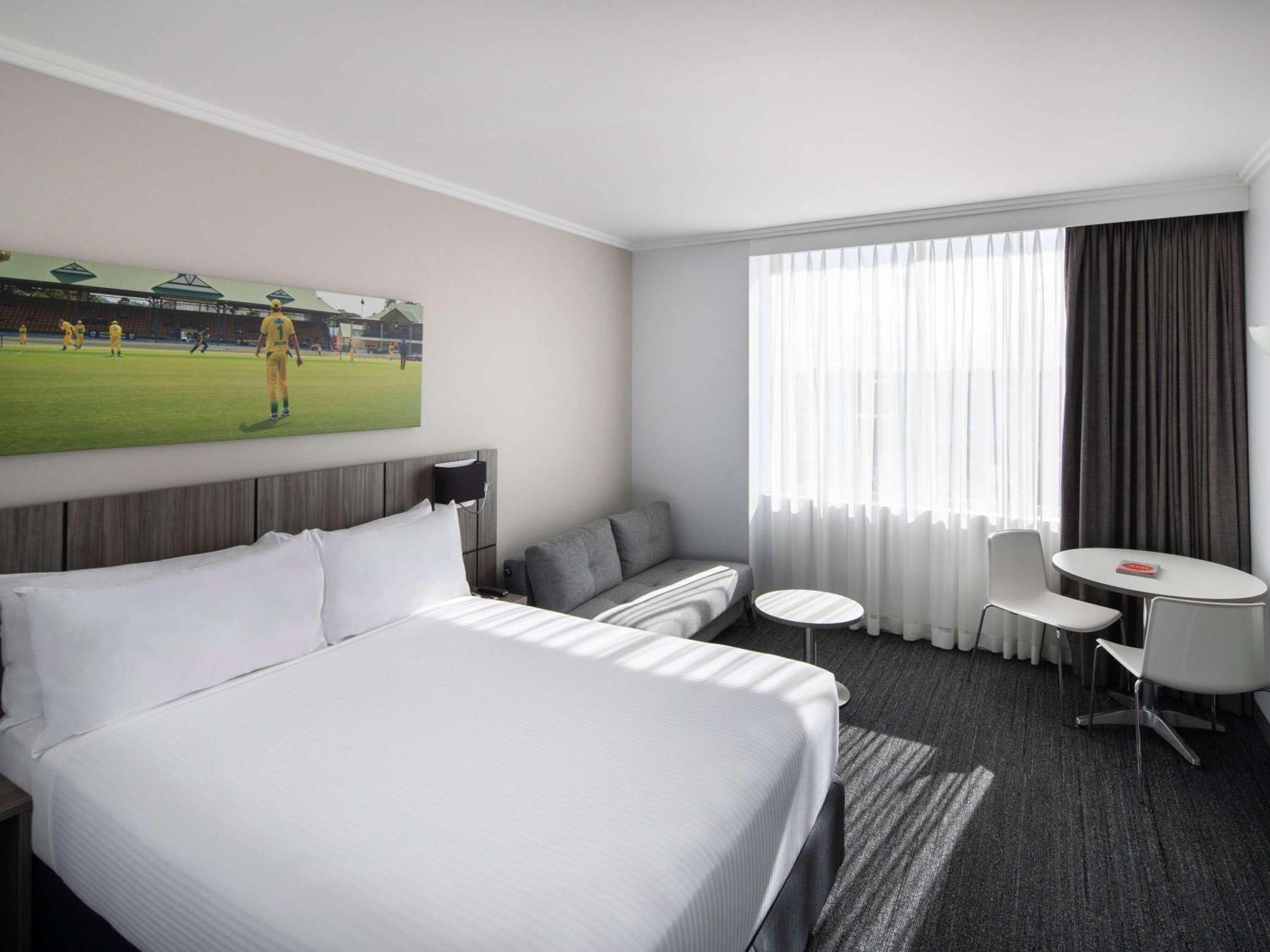 Mercure Sydney Bankstown Exteriör bild