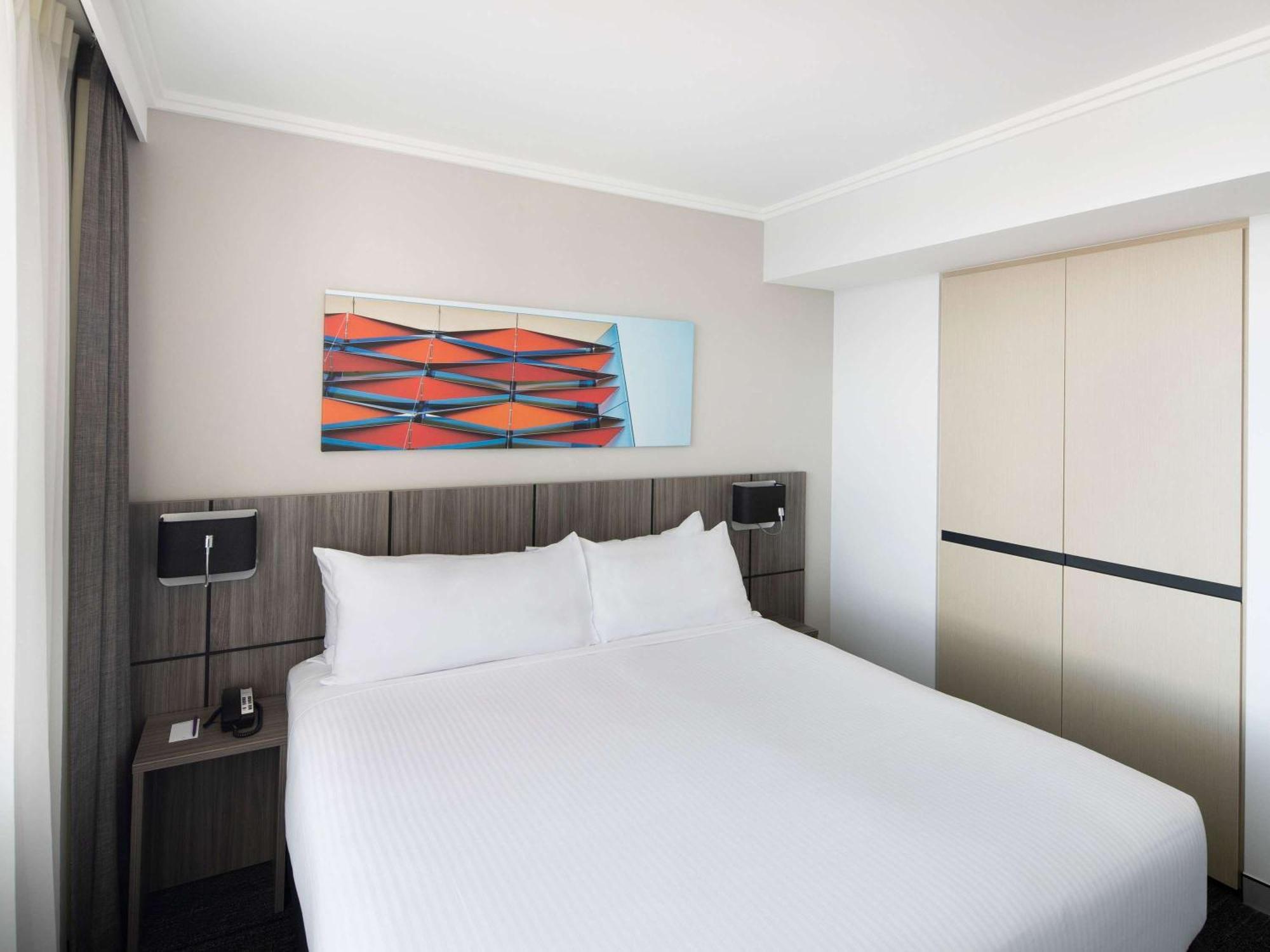 Mercure Sydney Bankstown Exteriör bild